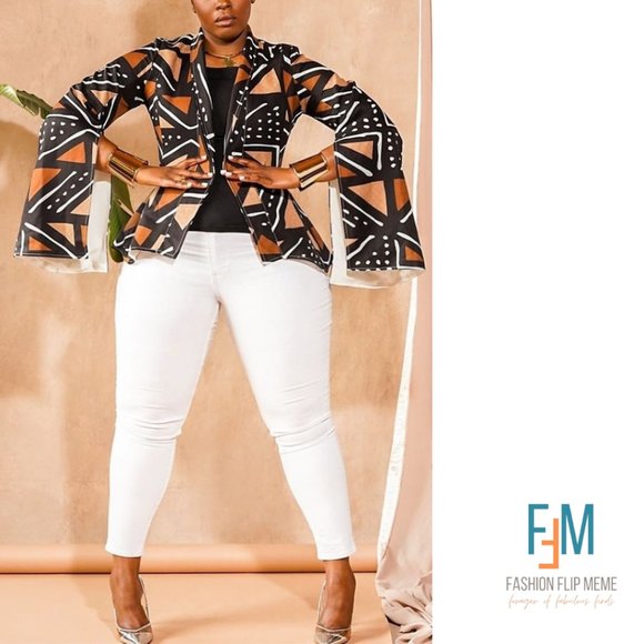 Plus Size Split-Sleeve Geometric Print Jacket - BOUTIQUE SAMPLE SALE - Picture 5 of 5